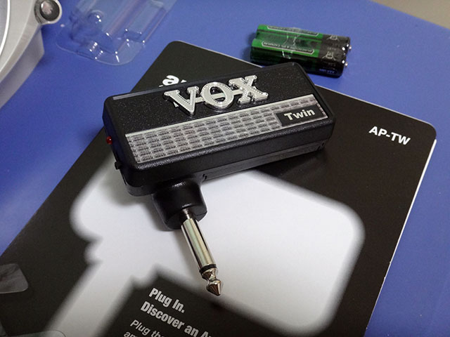 Vox amPlug Twin 01 (2013-11-11 撮影)