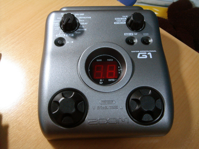 Zoom G1 02 (2008-05-27 撮影)