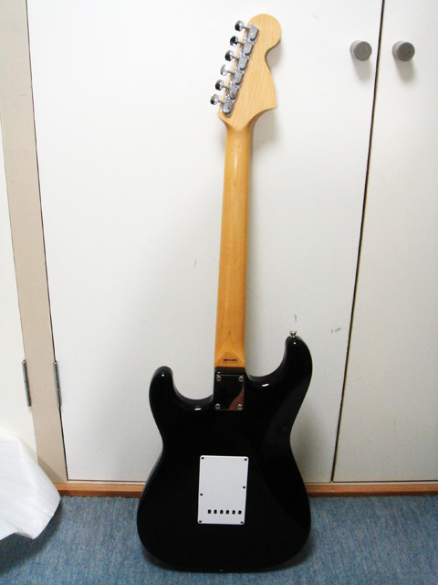 Fender Japan ST68RH 02 (2010-09-30 撮影)