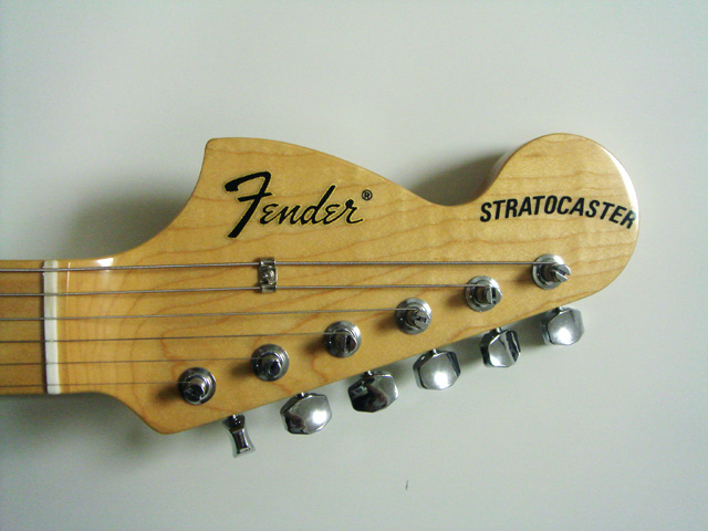 Fender Japan ST68RH (2010-09-30 撮影)