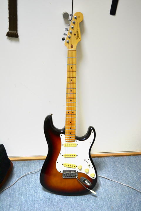 Fender Japan ST-650SPL 01 (2012-08-12 撮影)